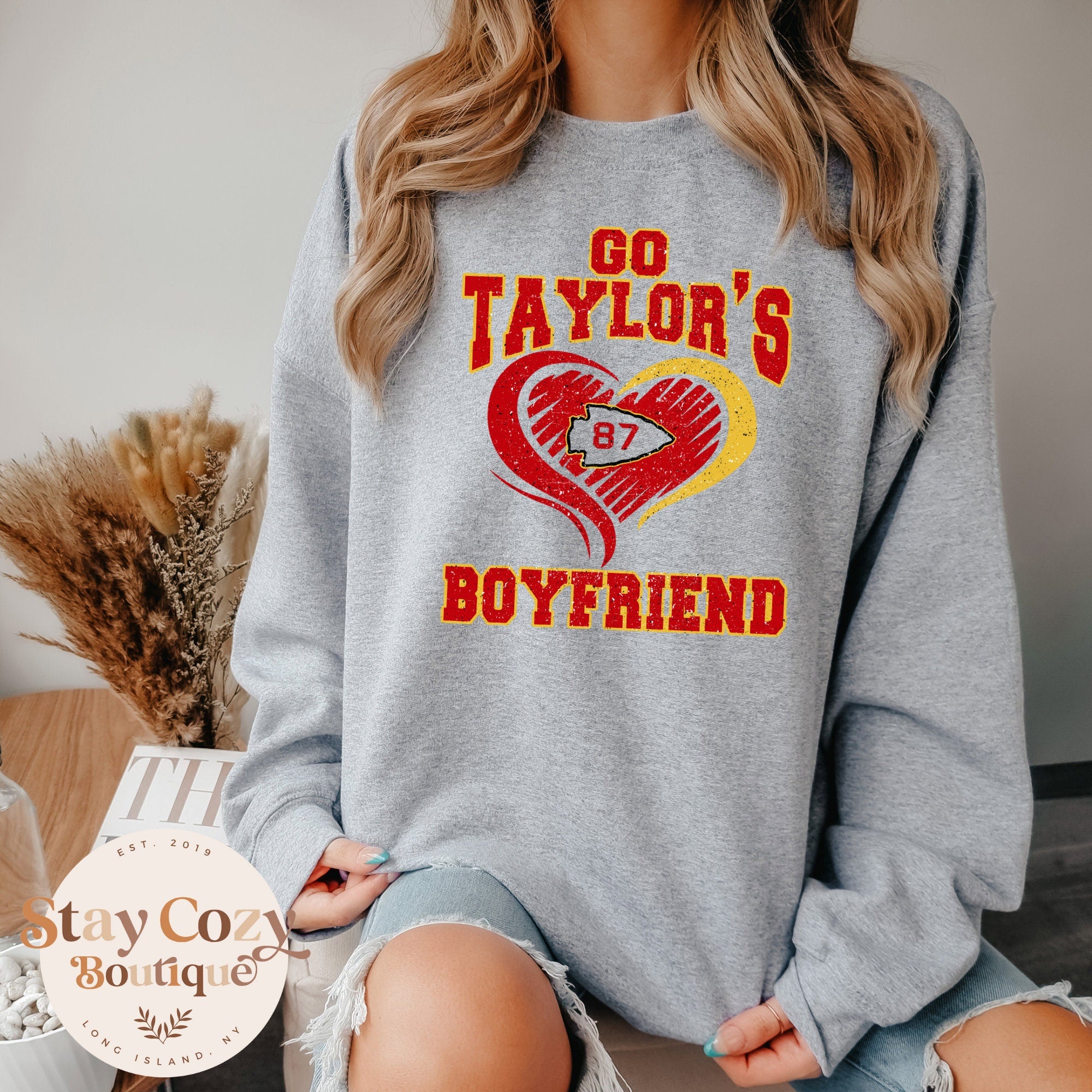 Go Taylor’s Boyfriend Crewneck Sweatshirt, Taylor Swift, Swiftie, Travis Kelce 87 Sweatshirt, 87 Chiefs Sweatshirt, Swiftie Sweatshirt